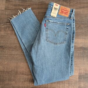 Levi's High Rise Light Blue Denim Jeans